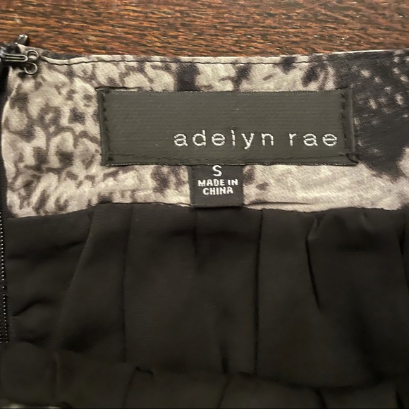 Adelyn Rae Mini Skirt - Picture 2 of 3